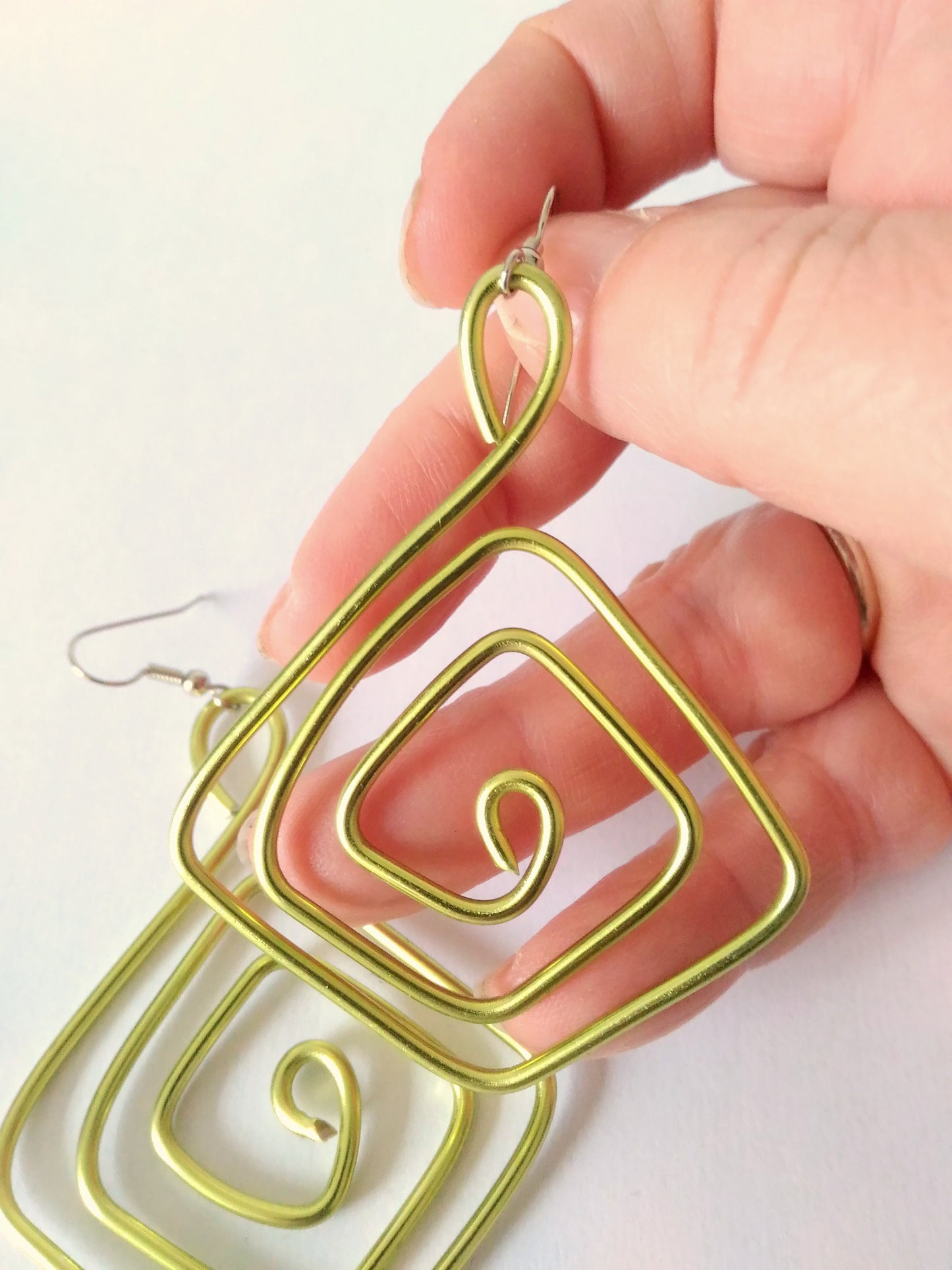 Aluminium square spiral earrings. Contemporary aluminum jewelry. Gift for her. Green dangle earrings.