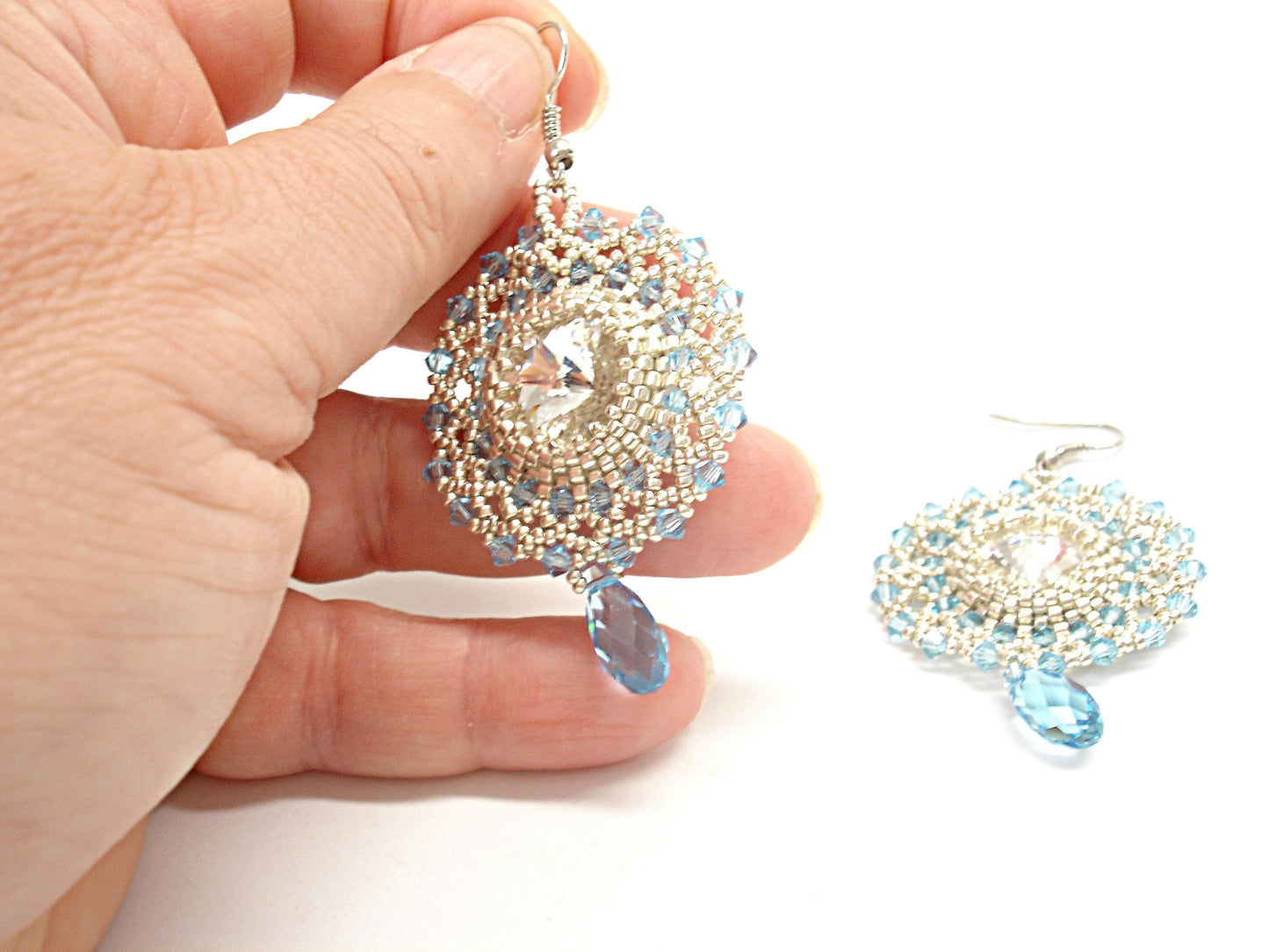 Blue crystal earrings. Beaded dangle earrings. Bridal earrings. Handmade jewelry