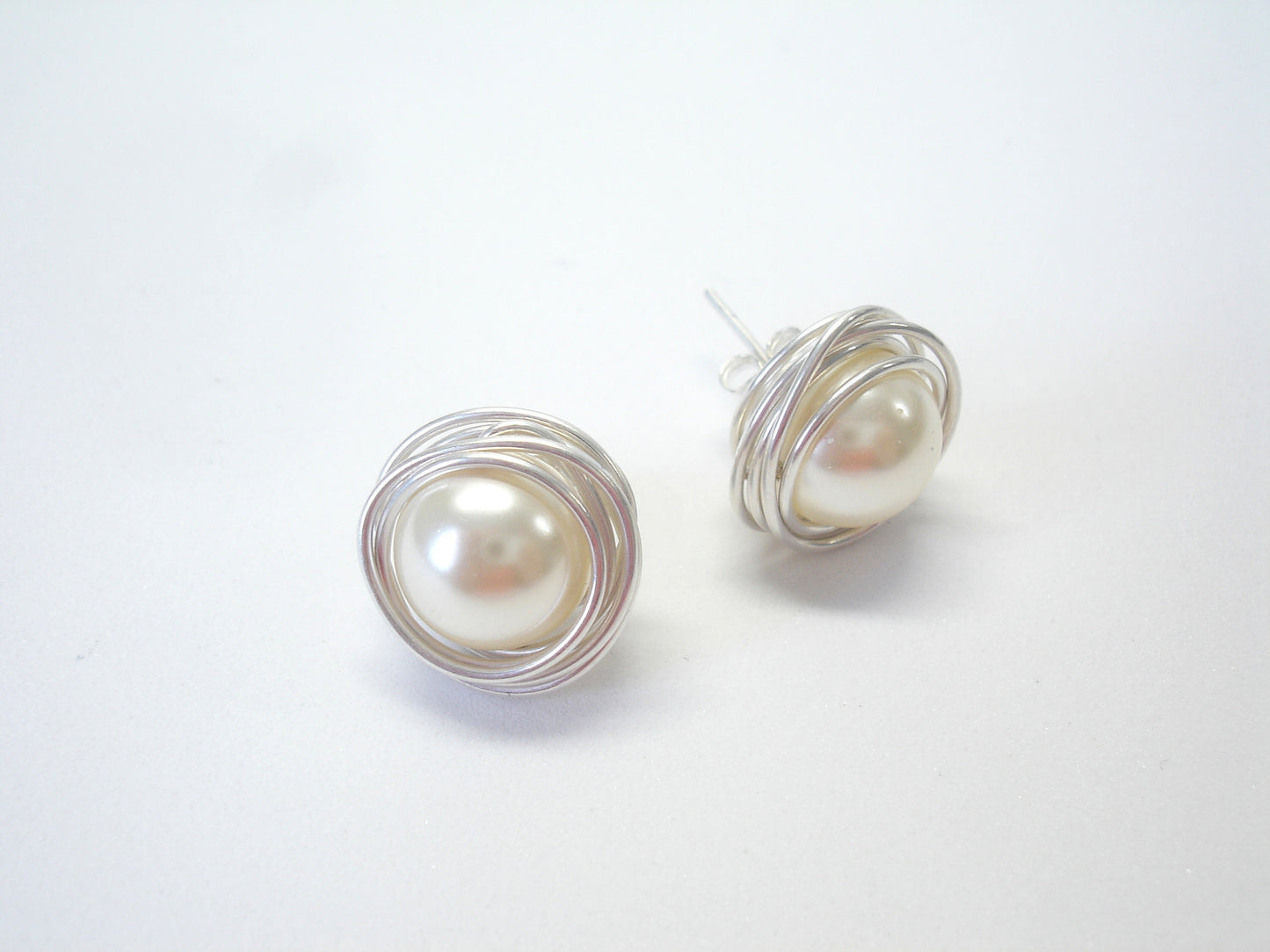 Bridesmaid gift. Silver earrings. Stud earrings. Gift for her. Rose quartz earrings. Bridesmaid earrings. Pink earrings