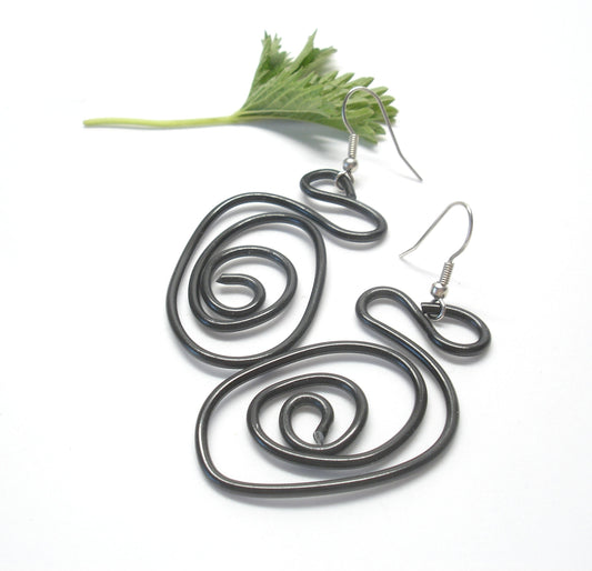 Contemporary black earrings dangle. Modern aluminium earrings. Big dangle earrings. Statement aluminium jewelry.