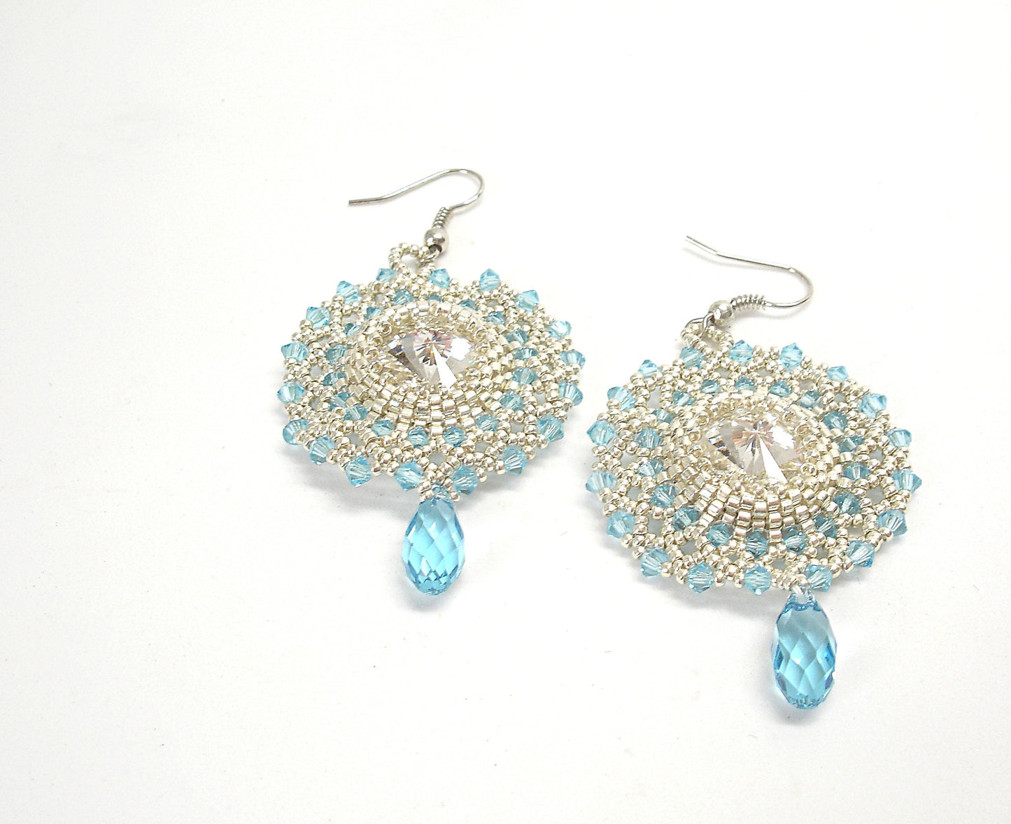 Blue crystal earrings. Beaded dangle earrings. Bridal earrings. Handmade jewelry
