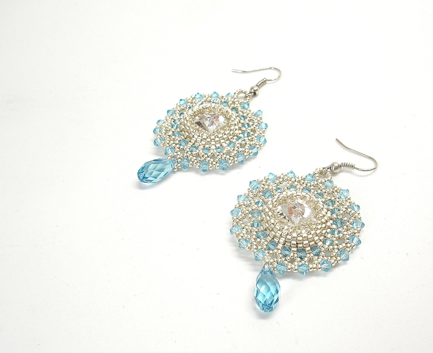 Blue crystal earrings. Beaded dangle earrings. Bridal earrings. Handmade jewelry