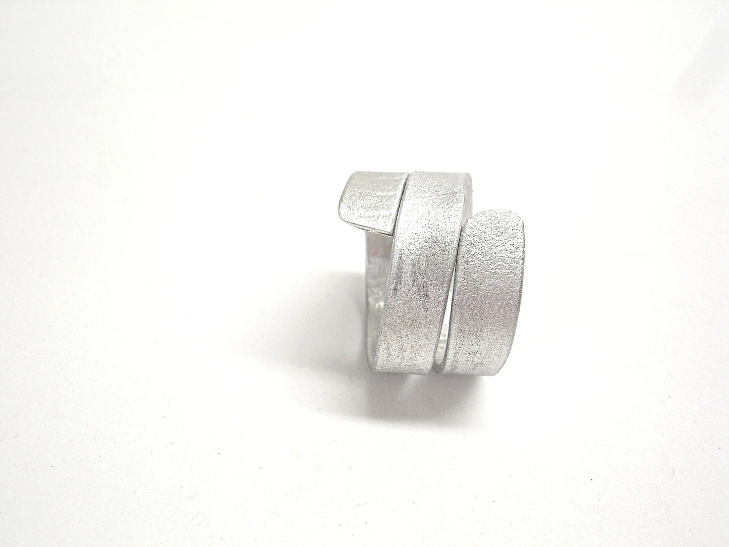 Aluminum ring. Wide band ring Womens statement ring. Aluminium ring. Contemporary jewelry Aluminium jewelry
