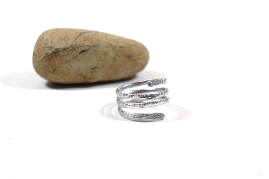Statement aluminum thumb rings for women. Contemporary aluminium jewelry. Gift for her