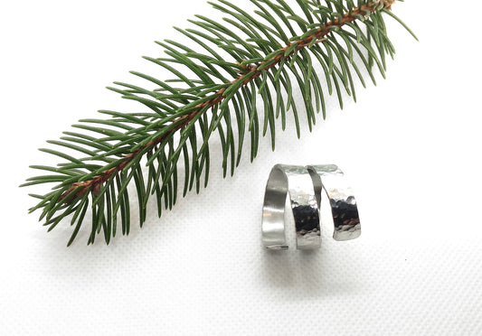 Thumb rings for women. Aluminum ring. Womens statement ring. Aluminium ring. Contemporary jewelry Aluminium jewelry Wide band ring